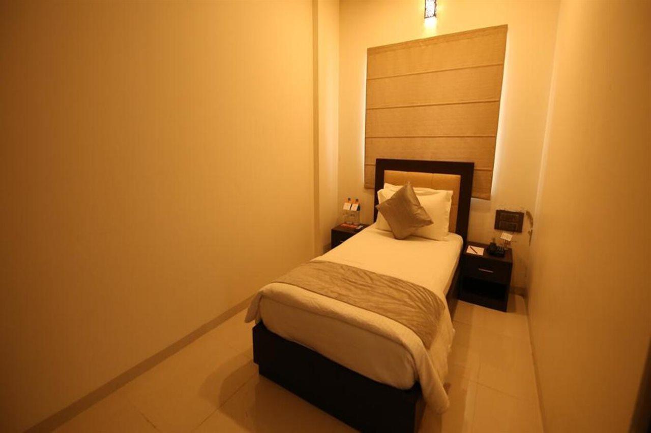 Mastiff Hotel Karwar By Othpl, Formerly Citrus Hotel Karwar Ngoại thất bức ảnh